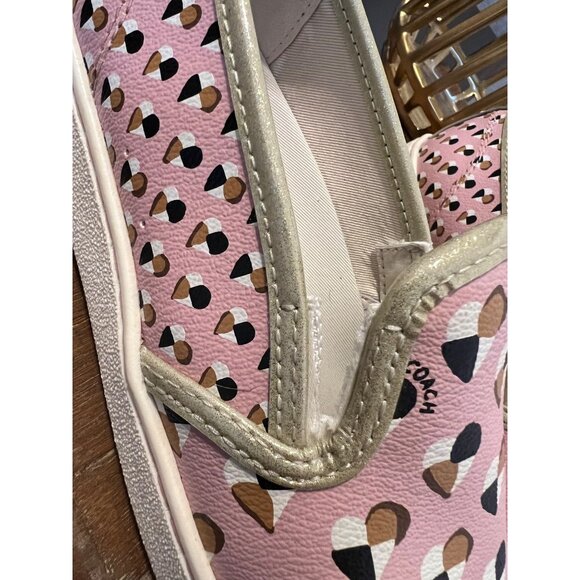 COACH Pink Blush Hearts Slip On sneaker size 9 pre owned Limited Edition - Picture 3 of 9